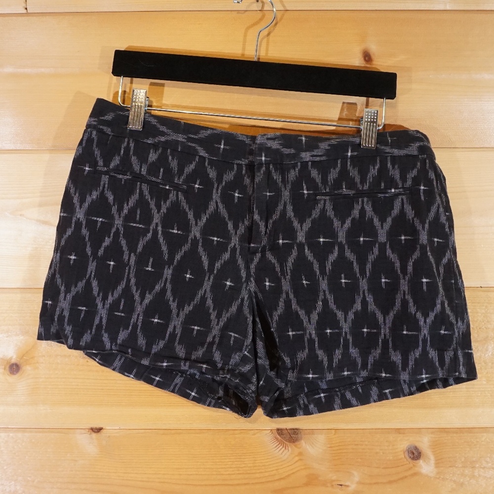 Gap Black Patterned Shorts Size 6